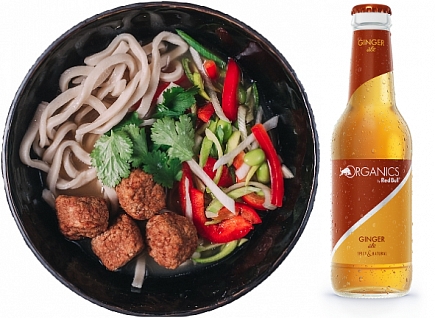 Meatless balls udon + Ginger Organics Meatless balls udon + Ginger Organics